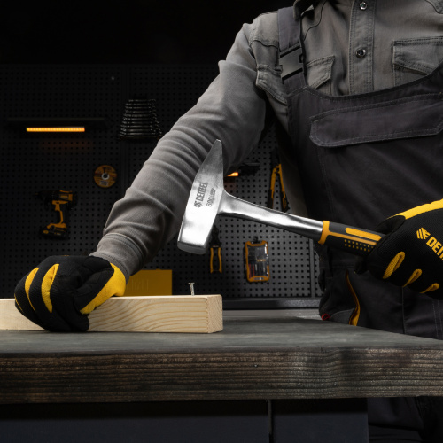 Молоток слесарный 800 г, цельнометаллический, двухкомпонентная рукоятка Denzel по ценам производителя в Краснодаре с доставкой по всей России