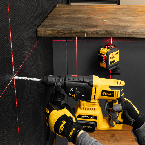 Лазерный уровень мультипризменный LX 360-3 Red, 30 м, 635 нм, аккумулятор Li 2800 мАч, резьба 5/8" Denzel по ценам производителя в Краснодаре с доставкой по всей России