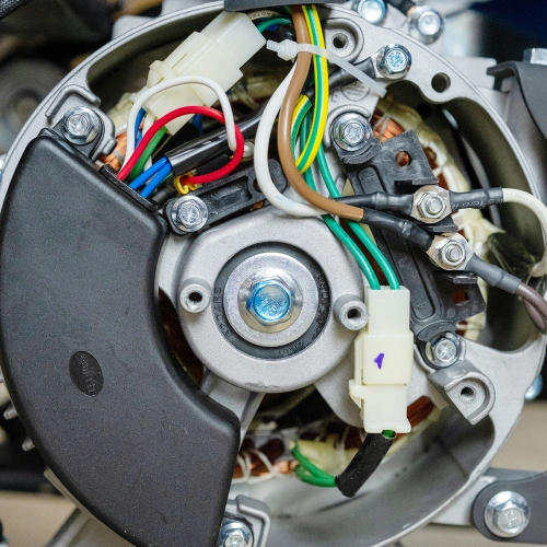 Генератор бензиновый Dinking DKA5500EW (5,5кВт, электростартер, 15лс, колёса) по ценам производителя в Краснодаре с доставкой по всей России