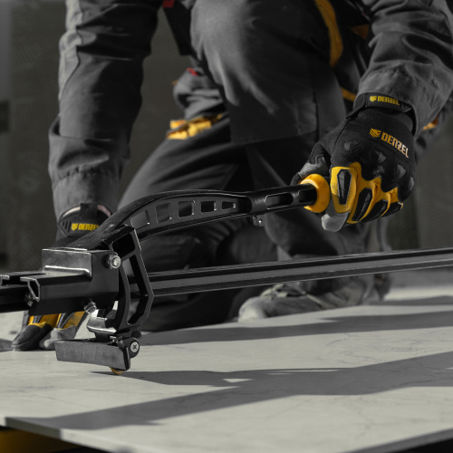 Плиткорез рельсовый 1000х16мм, каретка на подш., стальная станина, усил. рукоятка-пенал Denzel по ценам производителя в Краснодаре с доставкой по всей России