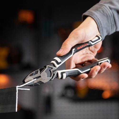 Плоскогубцы комбинированные 210 мм, усиленная система, Pro Matrix по ценам производителя в Краснодаре с доставкой по всей России