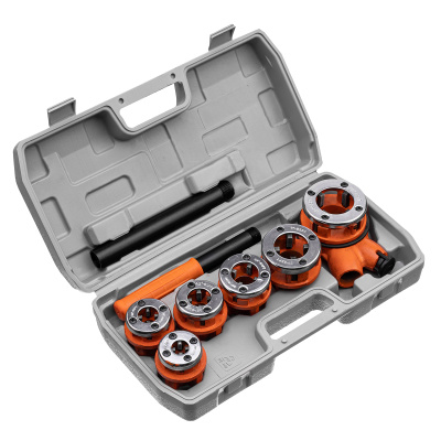 Набор клуппов 1/4-3/8-1/2-3/4-1-1.25", плашкодержатель с трещоткой, 9 предметов Sparta по ценам производителя в Краснодаре с доставкой по всей России