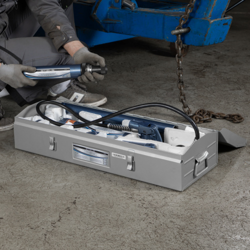 Растяжка гидравлическая, 10 т, набор из 17 предметов, 7 сменных насадок, в металлическом кейсе Stels по ценам производителя в Краснодаре с доставкой по всей России