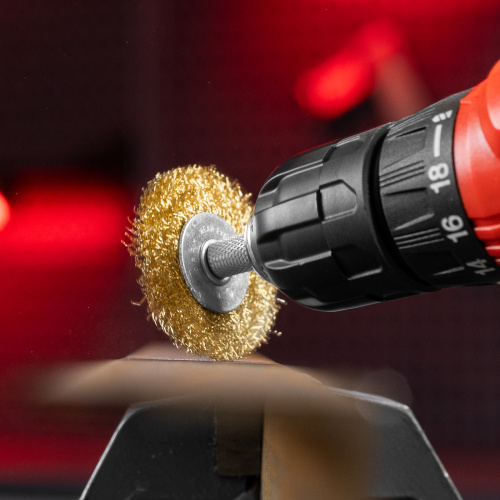 Набор щеток для дрели, 5 шт, 5 плоских 25-38-50-63-75 мм, со шпильками, металлические Matrix по ценам производителя в Краснодаре с доставкой по всей России