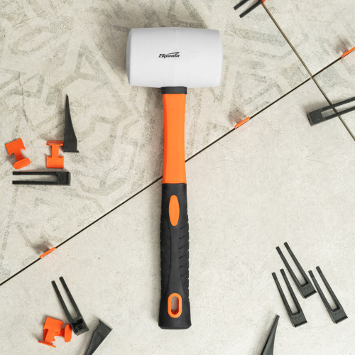 Киянка резиновая, 680 г, белая резина, фибергласовая рукоятка Sparta по ценам производителя в Краснодаре с доставкой по всей России