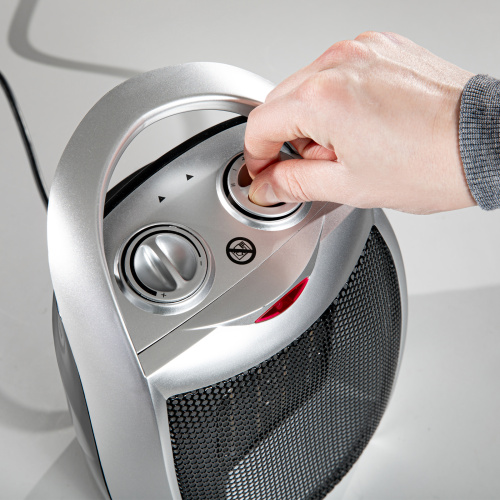 Тепловентилятор электр. керамический FHC-1500, 3 реж., вентилятор, нагрев 750/1500 Вт, MTX по ценам производителя в Краснодаре с доставкой по всей России