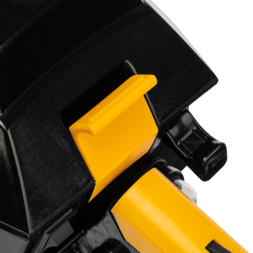 Пила цепная бензиновая DGS-4516, шина 40 см, 45 см3, 3 л.с, шаг 3/8, паз 1.3 мм, 57 звеньев Denzel по ценам производителя в Краснодаре с доставкой по всей России