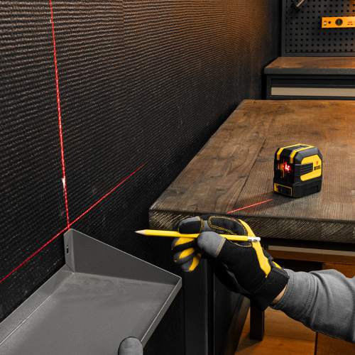 Лазерный уровень LX 02 Red, 20 м, 635 нм, резьба 1/4" Denzel по ценам производителя в Краснодаре с доставкой по всей России