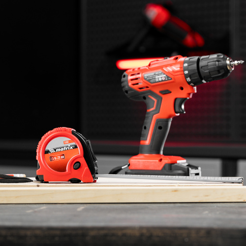 Рулетка Rubber,7,5 м х 25 мм,обрезиненный корпус Matrix по ценам производителя в Краснодаре с доставкой по всей России