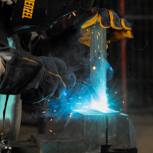 Аппарат инвертор. полуавтомат. cварки IMIG-200, 200 А, ПВ 60%, катушка 5 кг Denzel по ценам производителя в Краснодаре с доставкой по всей России