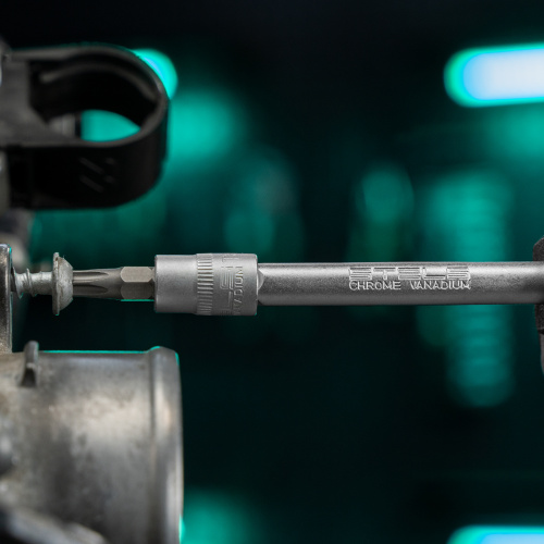 Набор инструментов 1/2", 1/4", CrV, 12 гранные головки, пластиковый кейс, 94 предмета Stels по ценам производителя в Краснодаре с доставкой по всей России