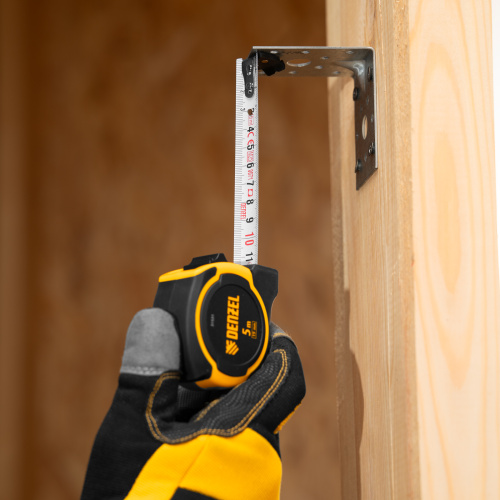 Рулетка 5м х 19мм, двухкомп. корпус, магнитный обрезиненный зацеп Denzel по ценам производителя в Краснодаре с доставкой по всей России