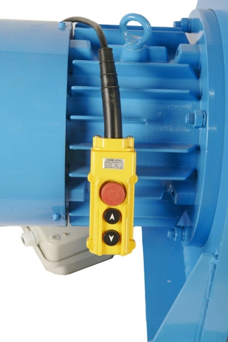 Лебедка электрическая 3000кг 70м с канатом 380В TOR KDJ PRO по ценам производителя в Краснодаре с доставкой по всей России