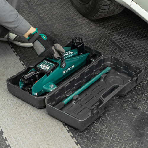 Домкрат гидравлический подкатной, 2 т, 127-330 мм, в пласт. кейсе Сибртех по ценам производителя в Краснодаре с доставкой по всей России