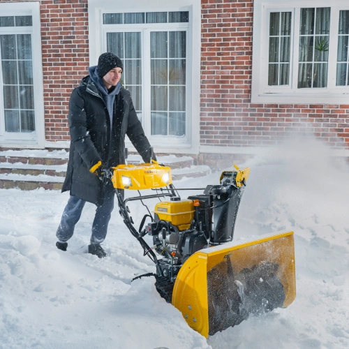 Бензиновая снегоуборочная машина SBL 711DT PRO, 420cc, гусеницы, эл.старт, блок. дифф. Denzel по ценам производителя в Краснодаре с доставкой по всей России