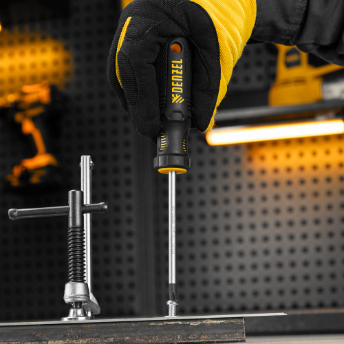 Набор отверток, 2 шт., PH+SL, S2, 3к рукоятка Denzel по ценам производителя в Краснодаре с доставкой по всей России