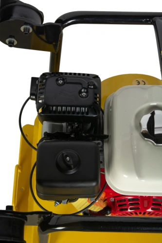 Виброплита 100 кг, 14кН (Honda) без бака TOR C-120 по ценам производителя в Краснодаре с доставкой по всей России