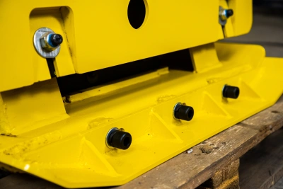 Виброплита реверсивная 235 кг, 30кН дизельная TOR C-330 купить в Москве с доставкой по всей России | ProtosMarket.ru