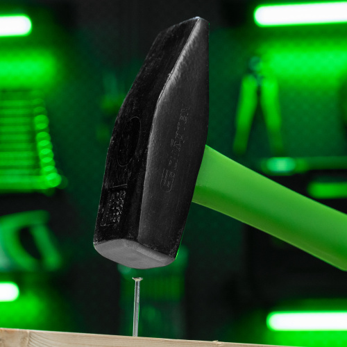 Молоток слесарный, 1000 г, фибергласовая обрезиненная рукоятка Сибртех по ценам производителя в Краснодаре с доставкой по всей России