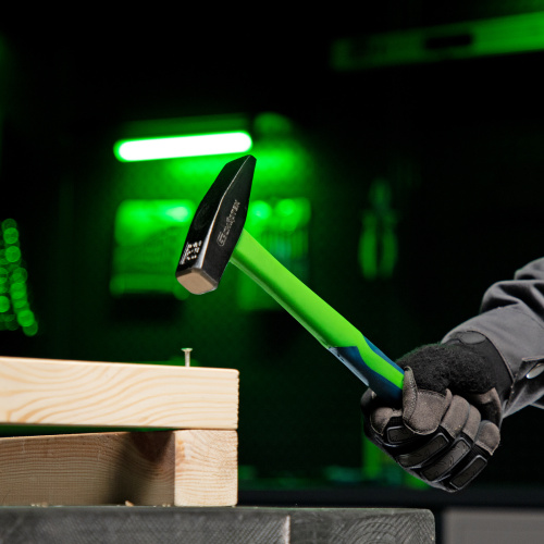 Молоток слесарный, 400 г, фибергласовая обрезиненная рукоятка Сибртех по ценам производителя в Краснодаре с доставкой по всей России