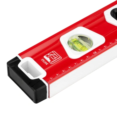 Уровень алюминиевый, магнит, фрезерованный, 3 глазка (1 зеркальный) двухкомпонентные рукоятки, 800 мм Matrix по ценам производителя в Краснодаре с доставкой по всей России