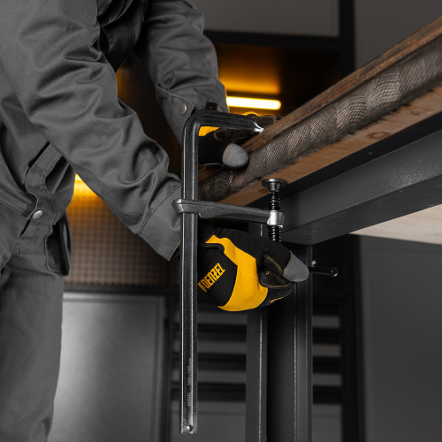 Струбцина F-образная, 120x300мм, кованая Denzel по ценам производителя в Краснодаре с доставкой по всей России