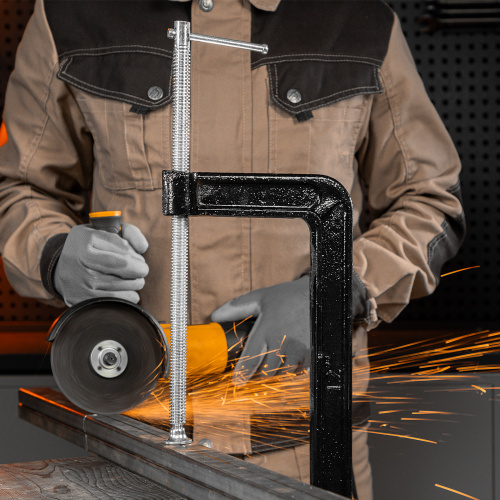 Струбцина G-образная, 300 мм Sparta по ценам производителя в Краснодаре с доставкой по всей России