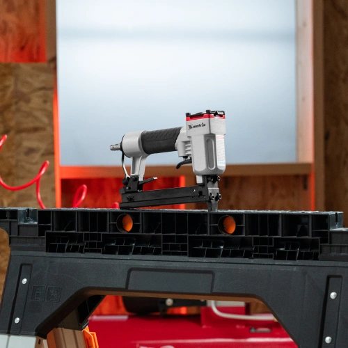 Степлер пневматический для прямоугольных скоб от 10 до 22 мм Matrix по ценам производителя в Краснодаре с доставкой по всей России