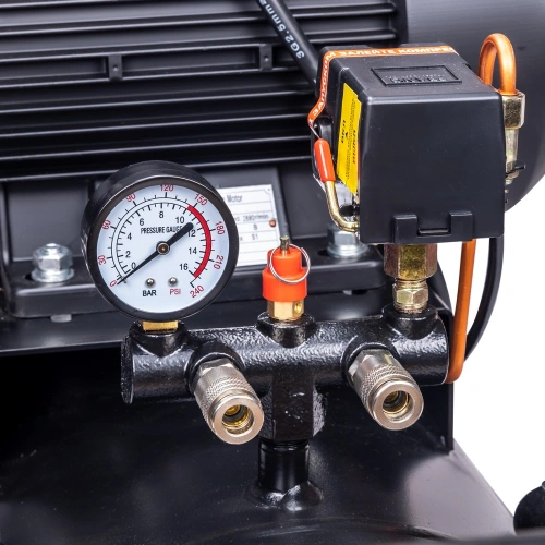 Компрессор масляный ременной AEROMAX 550/100 HP купить в Москве с доставкой по всей России | ProtosMarket.ru