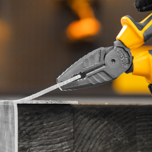 Плоскогубцы комбинированные 180 мм, трехкомпонентные рукоятки Denzel по ценам производителя в Краснодаре с доставкой по всей России