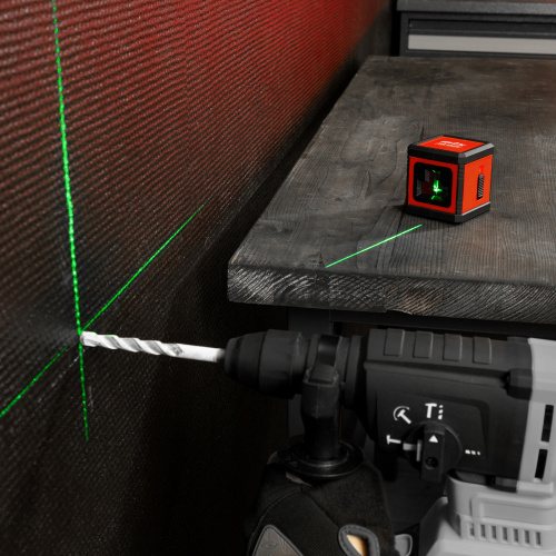 Лазерный уровень XQB GREEN Basic SET, 20 м, зеленый луч, батарейки, резьба 1/4" MTX по ценам производителя в Краснодаре с доставкой по всей России
