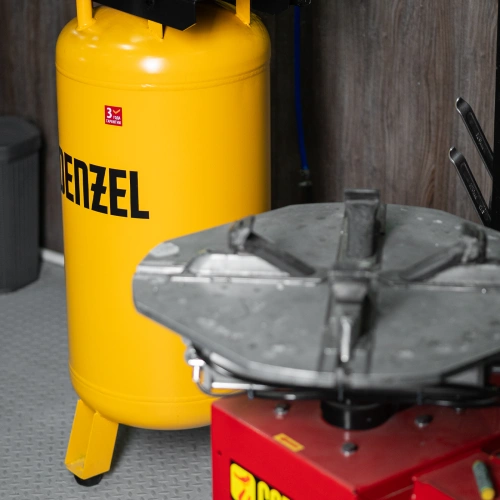 Компрессор воздушный BCV2200/100V, ременный привод , 2.3 кВт, 100 литров, 440 л/мин Denzel по ценам производителя в Краснодаре с доставкой по всей России