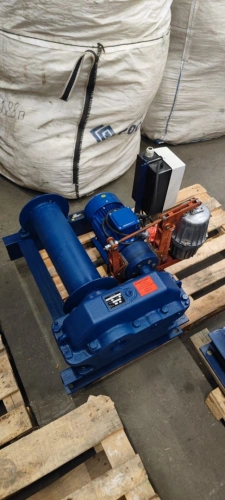 Лебедка монтажная У5120.60 г/п 630 кг Н-130 м (без каната) по ценам производителя в Краснодаре с доставкой по всей России