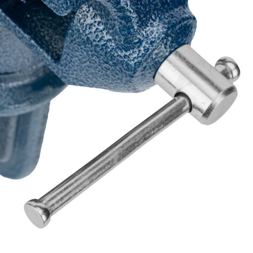 Тиски слесарные, настольные, поворотные, ширина рабочих губок 65 мм, наковальня Сибртех по ценам производителя в Краснодаре с доставкой по всей России