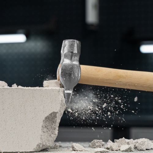 Молоток слесарный, 600 г, круглый боек, деревянная рукоятка по ценам производителя в Краснодаре с доставкой по всей России