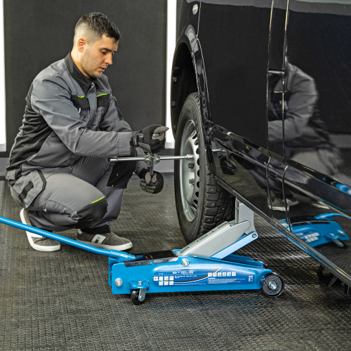 Домкрат гидравлический подкатной, высокий подъем, 3т, SUV, 190-535 мм Stels по ценам производителя в Краснодаре с доставкой по всей России