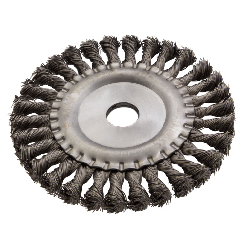 Щетка для УШМ, 150 мм, "Плоская", крученая нержавеющая проволока 0.5мм, посадка 22.2 мм Denzel по ценам производителя в Краснодаре с доставкой по всей России