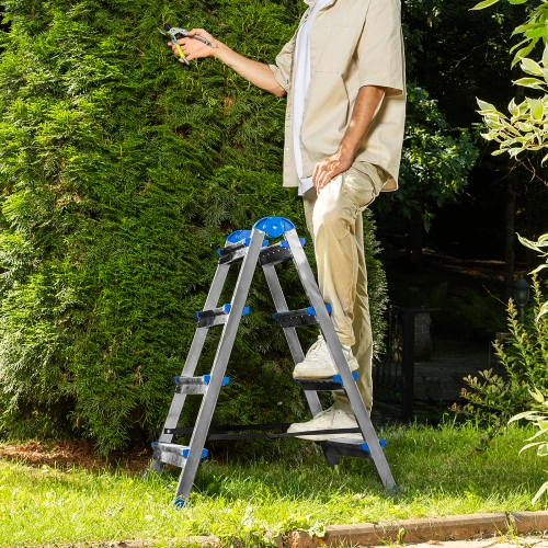 Стремянка двухсторонняя 4 ступени, сталь профиль, стальные ступени, Сибртех по ценам производителя в Краснодаре с доставкой по всей России