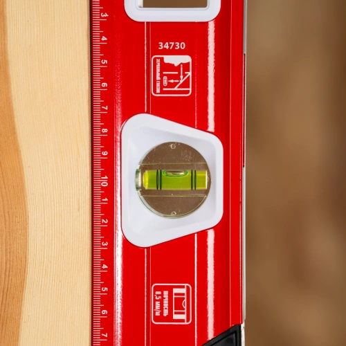 Уровень алюминиевый, магнит, фрезерованный, 3 глазка (1 зеркальный) 400 мм Matrix по ценам производителя в Краснодаре с доставкой по всей России