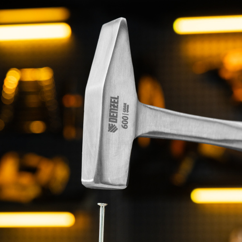 Молоток слесарный 600 г, цельнометаллический, двухкомпонентная рукоятка Denzel по ценам производителя в Краснодаре с доставкой по всей России