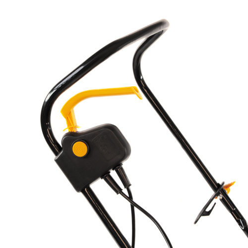 Скарификатор-аэратор  электрический SAE-1500, 1500 Вт, -11/+5 мм, 32 cм Denzel по ценам производителя в Краснодаре с доставкой по всей России