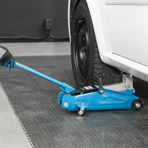 Домкрат гидравлический подкатной, 2 т, h подъема 140-340 мм, в кейсе Stels по ценам производителя в Краснодаре с доставкой по всей России