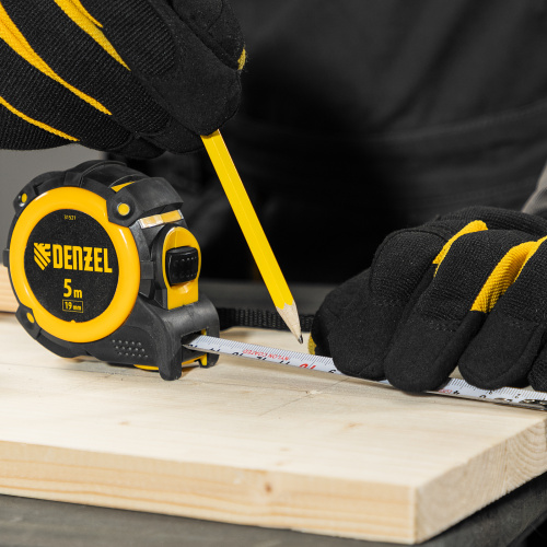 Рулетка 5м х 19мм, автоматич. фиксац., нейлон. покрытие, магнит. зацеп, двухстор. разметка Denzel по ценам производителя в Краснодаре с доставкой по всей России