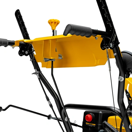 Бензиновая снегоуборочная машина SB 560 LP, 212 cc, электростартер, фара Denzel по ценам производителя в Краснодаре с доставкой по всей России