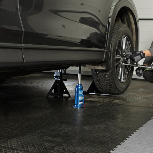 Домкрат гидравлический бутылочный, 3 т, h подъема 188-363 мм, в пластиковом кейсе Stels по ценам производителя в Краснодаре с доставкой по всей России