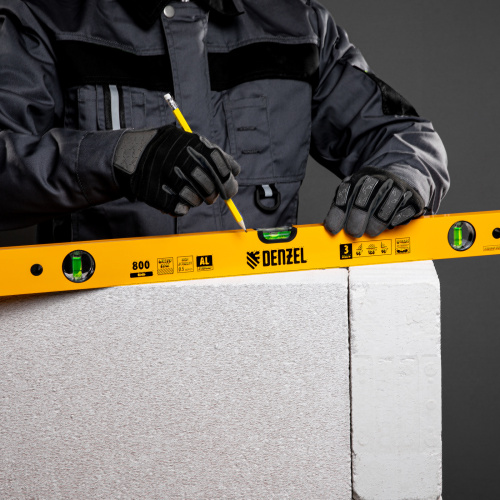 Уровень алюминиевый, 800 мм, фрезерованный, 3 глазка Denzel по ценам производителя в Краснодаре с доставкой по всей России