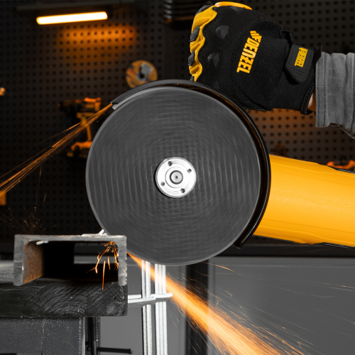 Машина шлифовальная угловая AG180-2000, 2000 Вт, 180 мм, 8500 об/мин Denzel по ценам производителя в Краснодаре с доставкой по всей России