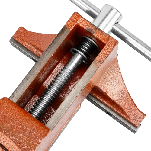 Тиски слесарные, 200 мм, поворотные, с наковальней Sparta по ценам производителя в Краснодаре с доставкой по всей России