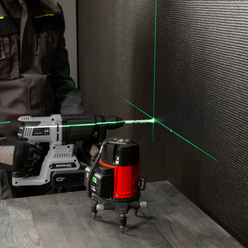 Лазерный уровень CRL-30G, 30 м, зеленый луч, акк. Li 2400 mah, резьба 5/8" MTX по ценам производителя в Краснодаре с доставкой по всей России