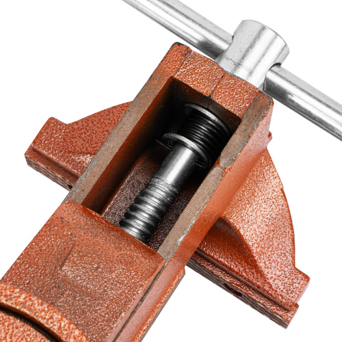 Тиски слесарные, 150 мм, поворотные, с наковальней Sparta по ценам производителя в Краснодаре с доставкой по всей России